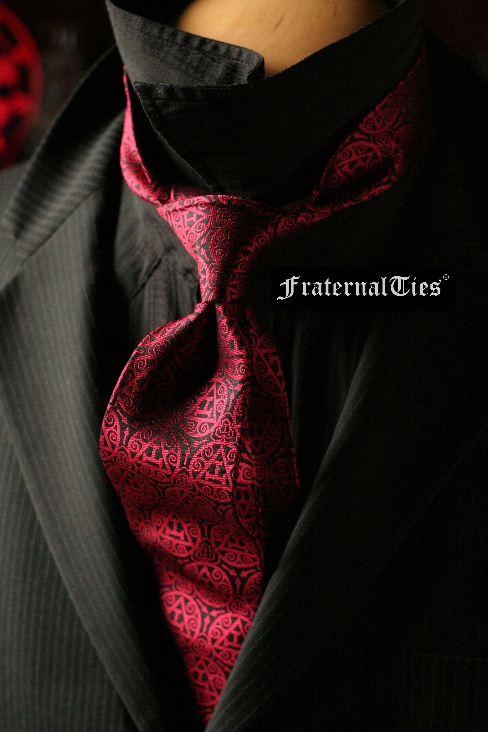 Royal Arch Masons Triple Tau Tie | Sanguine - FraternalTies