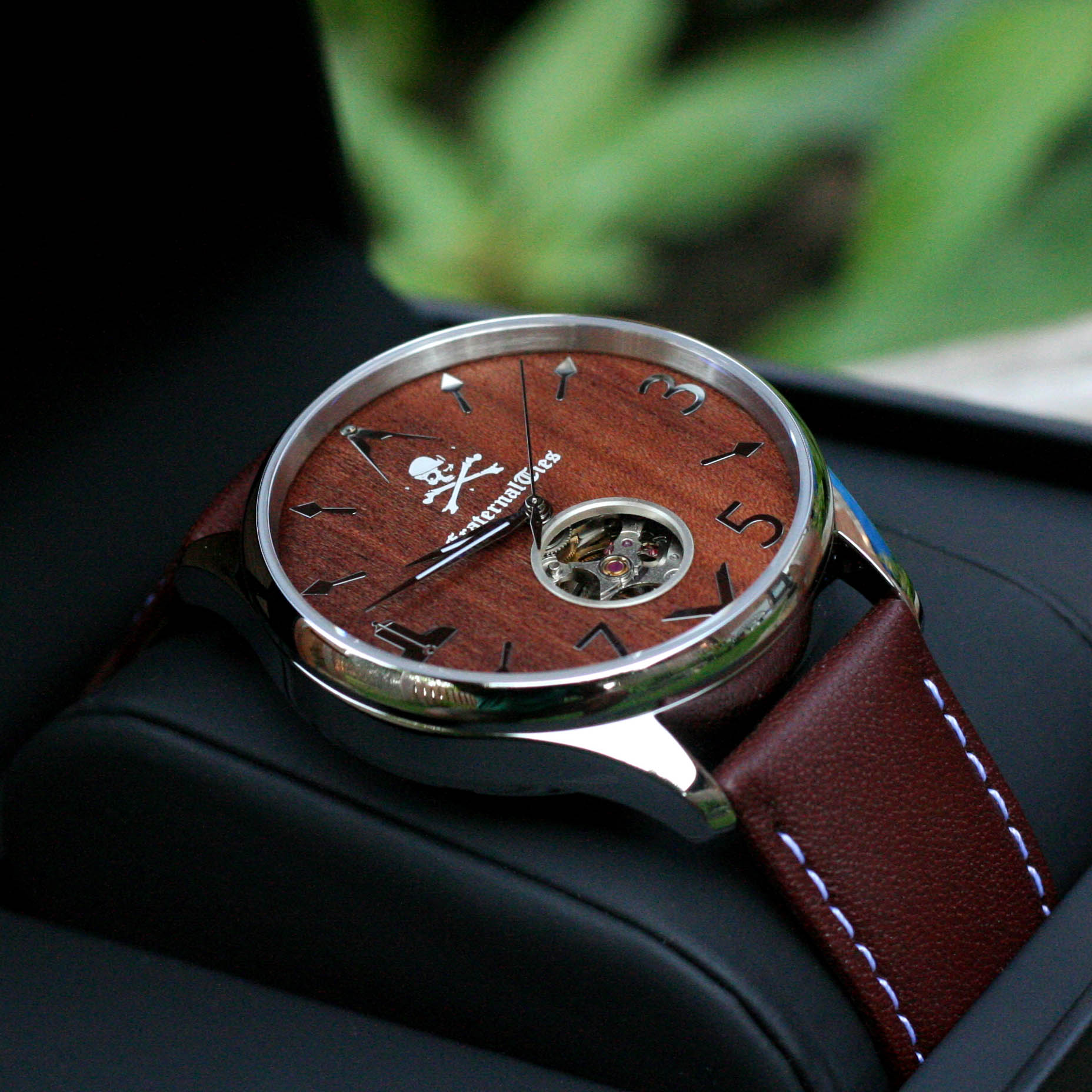 The Masonic watch is fully automatic