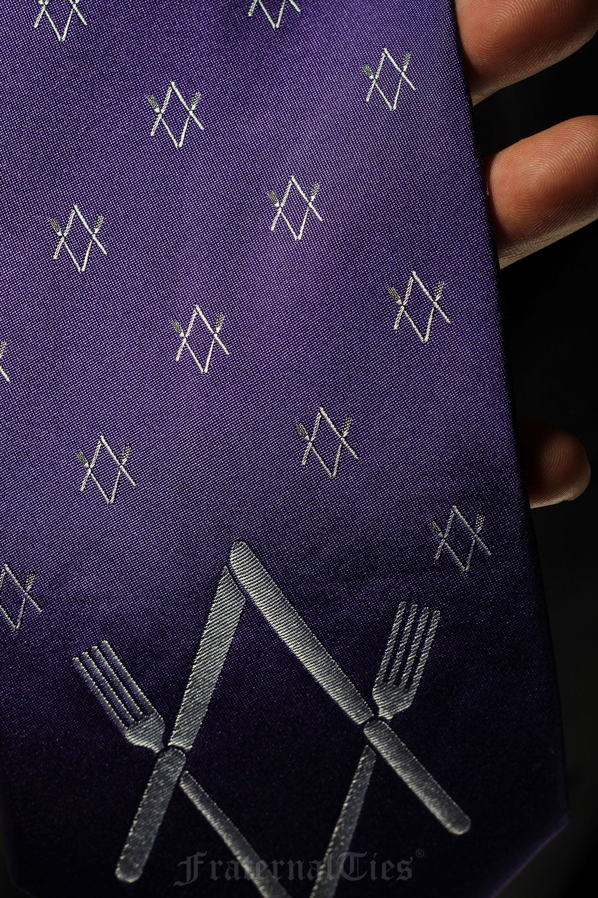 Knife and Fork Tie | 2nd Edition